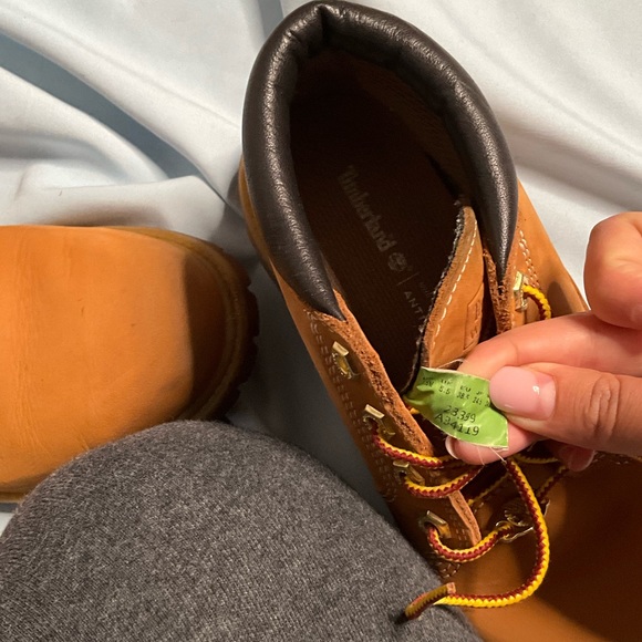 ᴡᴀᴛᴇʀᴘʀᴏᴏꜰ ʙᴏᴏᴛꜱ , ʙʀᴀɴᴅ: ᴛɪᴍʙᴇʀʟᴀɴᴅ, ꜱɪᴢᴇ  7.5 ᴜꜱ , ᴄᴏʟᴏʀ : ᴡʜᴇᴀᴛ ɴᴜʙᴜᴄᴋ - Picture 4 of 5